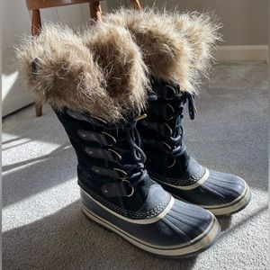 Sorel Tall Winter Boots with Fur, size 8